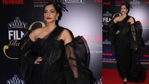 Sonam Kapoor looks fabulous at Filmfare Glamour and Style Awards; Watch video| FilmiBeat