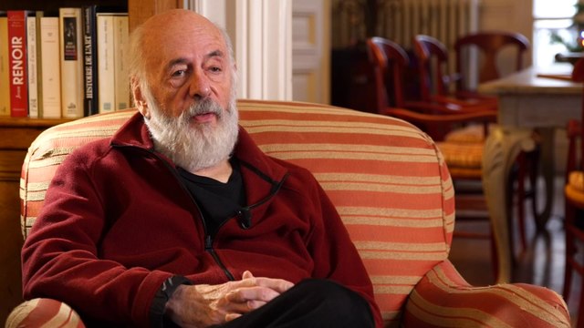 Je crois qu'il a la flemme d'apprendre. Le réalisateur Bertrand Blier explique comment Gérard Depardieu récite ses textes sans les connaître