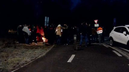 Grève au rond-point H&M de Ghlin