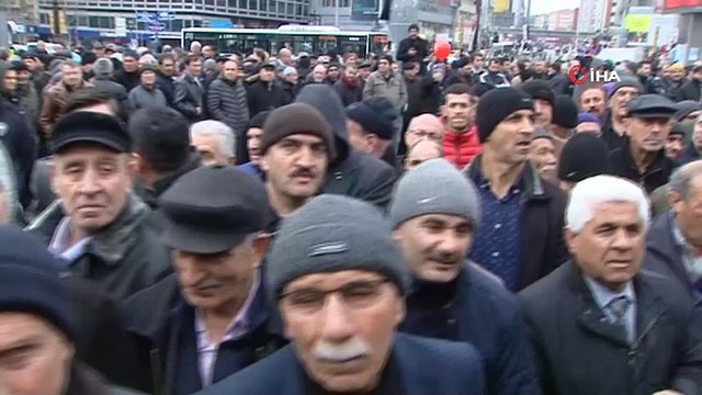 Ankara Büyükşehir Belediye Başkanı Özhaseki:' Kemal bey evini satıyormus bu tazminatları ödemek için. Oturduğu evi satmaması için tek bir yolu var. Kimseye yalan söylemeyecek, iftira atmayacak'
