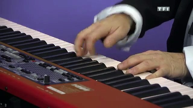 Charles Aznavour - Les Comédiens | Frédéric Longbois | The Voice France 2019 | La Vox des Talents