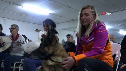 Ördeğinden köpeğine, kedisinden kuşuna çeşit çeşit hayvan bu konseri dinledi