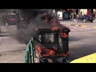 Tiranë, flakë e tym te “Pazari i Ri”  - Top Channel Albania - News - Lajme