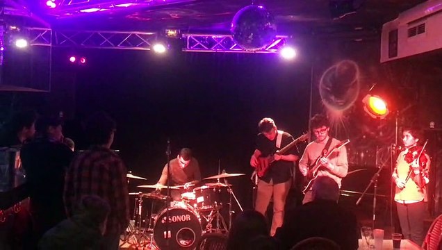 éleve du conservatoire musique actuelle Niort