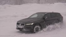 Volvo V60 Cross Country D4 AWD Pro – Review and Test Drive