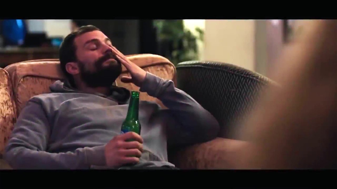 Özel Savaş - A Private War (2018) Fragman