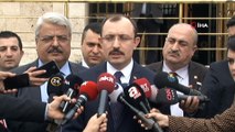 AK Parti Grup Başkanvekili Mehmet Muş, Meclise sunulan 18 maddelik teklifin detaylarını açıkladı