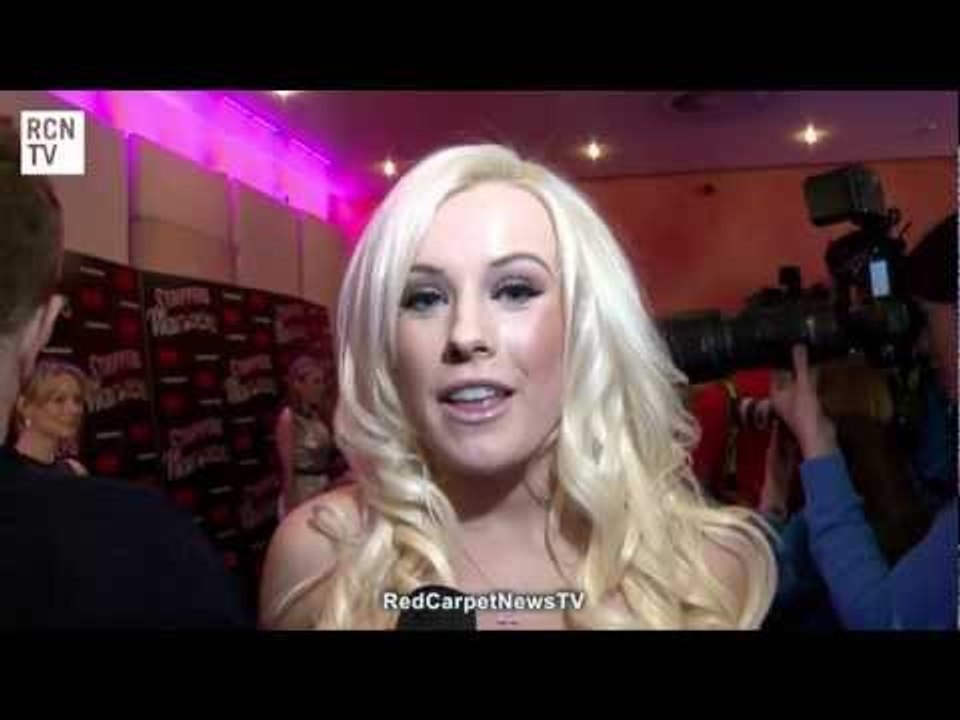 Strippers vs Werewolves World Premiere