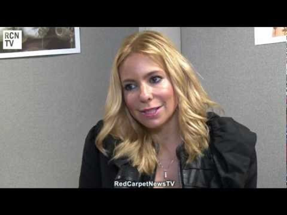 Olivia D'Abo Interview - Conan The Destroyer, Star Wars & Star Trek - Collectormania 2012