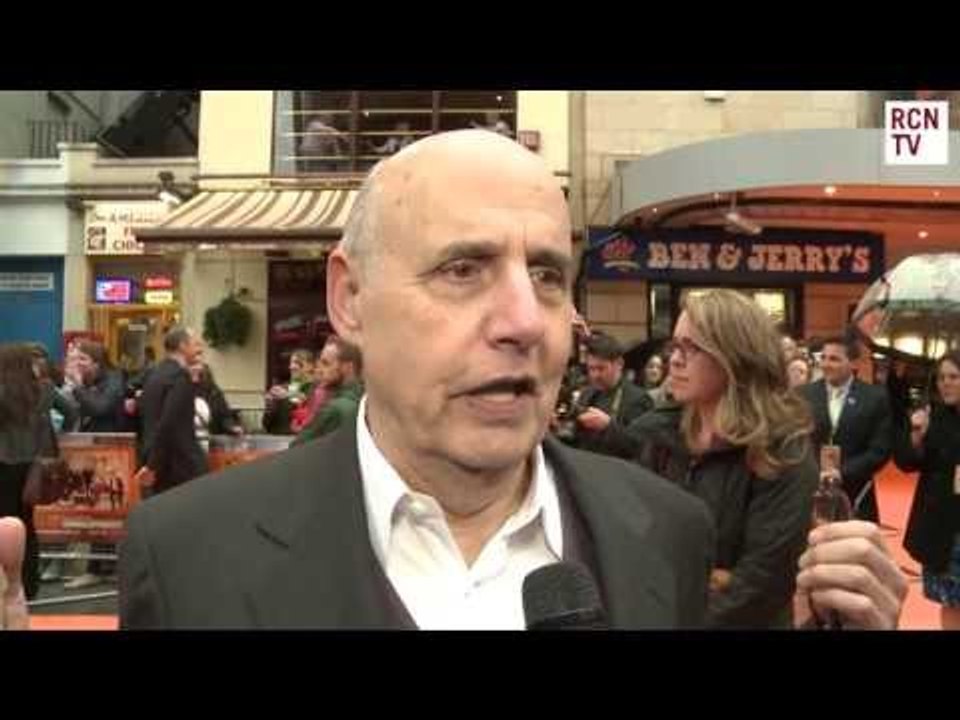 Arrested Development Season 4 Premiere Interviews
