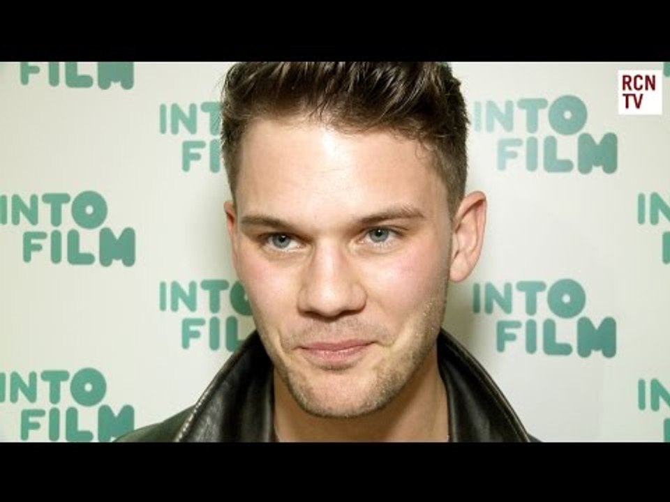 Fallen Jeremy Irvine Interview - Daniel Grigori