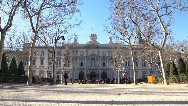 Los acusados en el juicio del procés podrán llevar lazos amarillos