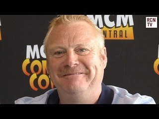 Murdoch Mysteries Thomas Craig Interview