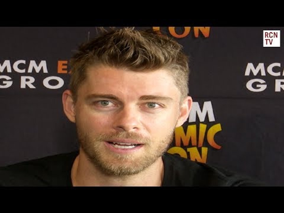 Blindspot Luke Mitchell Interview - Complicated Roman