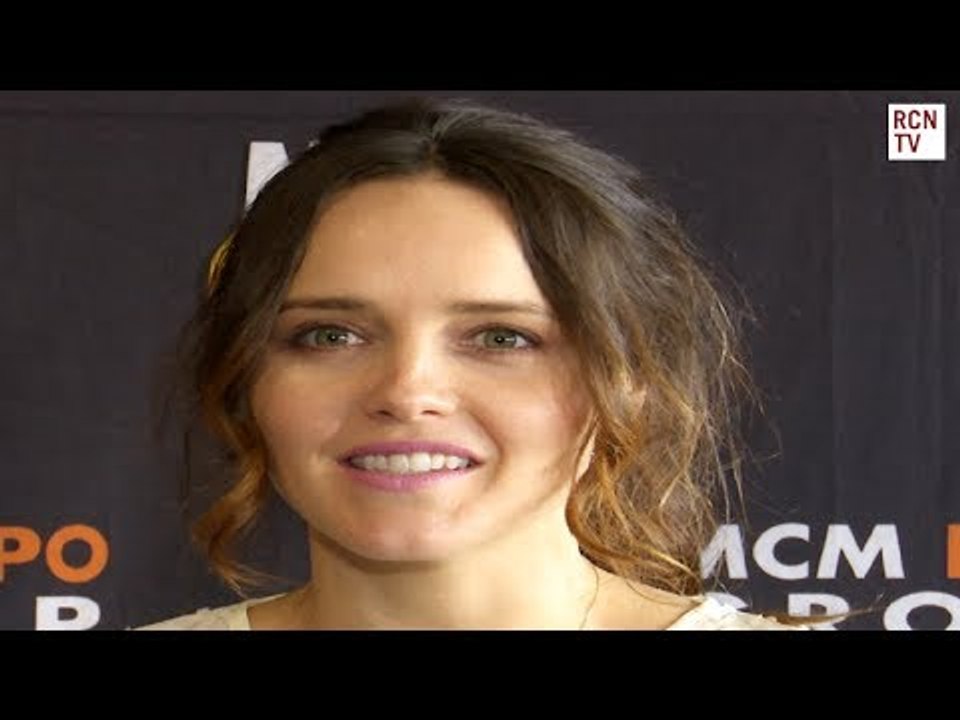 Rebecca Breeds Interview Home and Away & Australian Acting Success
