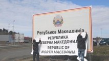 Macedonia del Norte coloca primer cartel con nuevo nombre en frontera griega