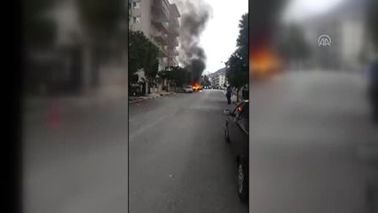 Denizli'de Seyir Halindeki Otomobil Yandı