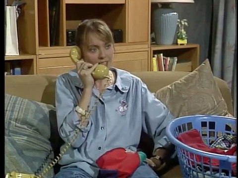 French Fields 2x06 Double or Quit