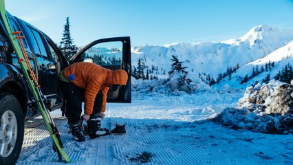 Ski Touring Artist's Point in the Mount Baker Backcountry