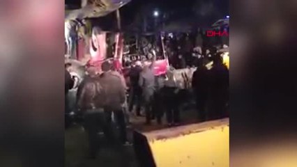 Dha Dış - Makedonya'da Yolcu Otobüsü Şarampole Yuvarlandı: 13 Ölü