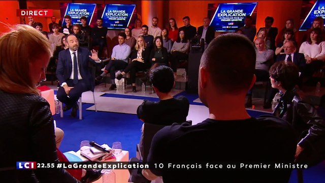 Édouard Philippe pas favorable la hausse de la taxe carbone