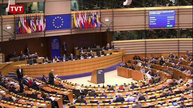 Extrema-direita se une para tomar o poder na União Europeia