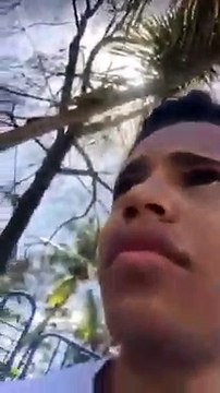 Jóvenes que fueron atracados mientras transmitían en vivo