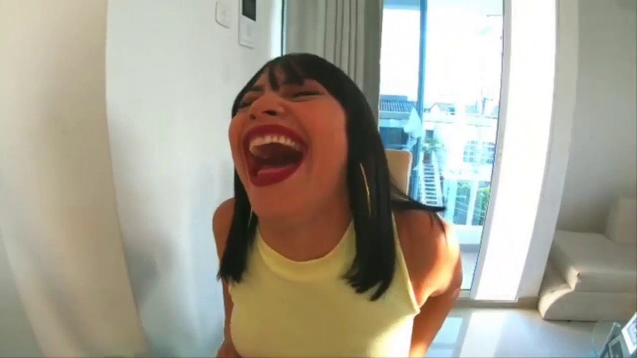 La Risa desencantadora-Humor Comedia.