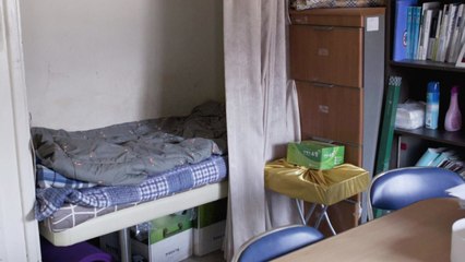 낡은 간이침대 놓인 故 윤한덕 집무실 공개 / YTN