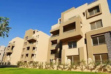 penthouse 211 SQ m in village gate palm hills Resale