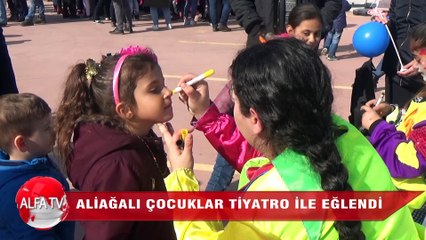 Aliağalı Çocuklar Tiyatro İle Eğlendi