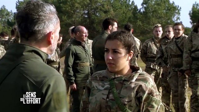 Dans Le Sens de l'Effort sur M6, Yasmine une stagiaire se dépasse pendant un exercice proposé par Marius