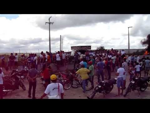 Protesto na PE-75 reivindicando mais Segurança em Itambé-PE (Parte 03)