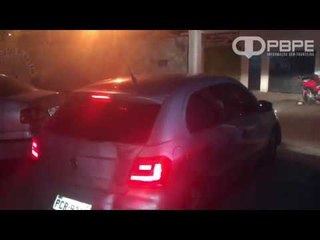 Polícia Civil de Goiana prende dupla em flagrante delito