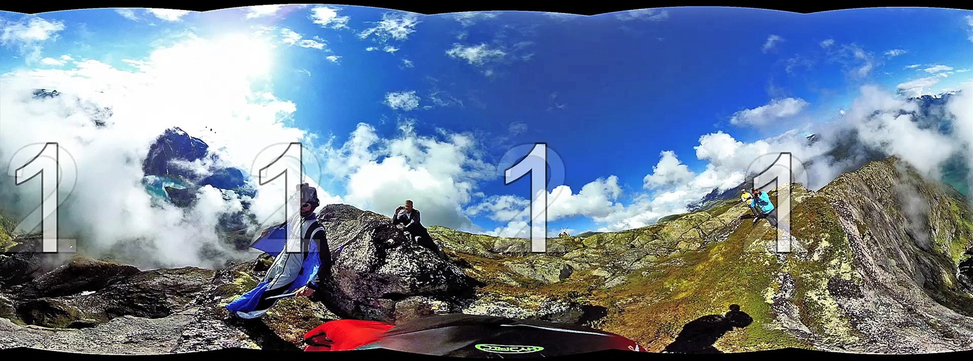2011_wingsuit_flo_mi