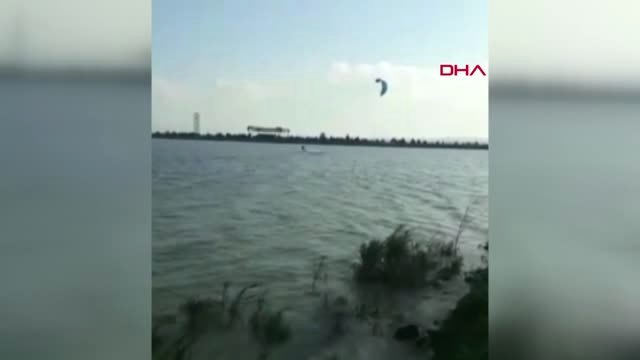 Hatay Göle Dönen Amik Ovası'nda Sörf Keyfi