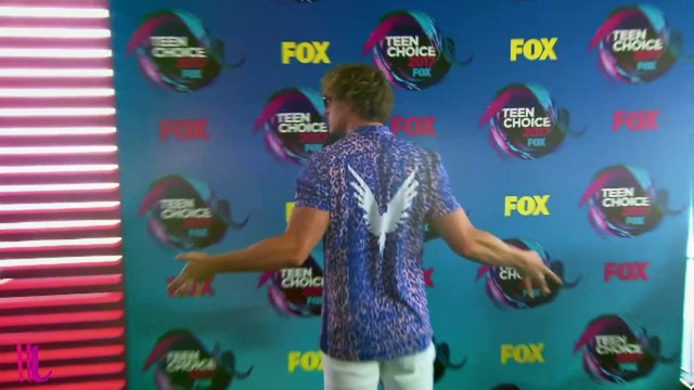 Logan Paul Reacts To KSI & Corinna Kopf Flirting | Hollywoodlife