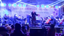 Kırklareli Kesimoğlu Sevgililer Günü Konserinde Bağımsız Adaylığını Açıkladı