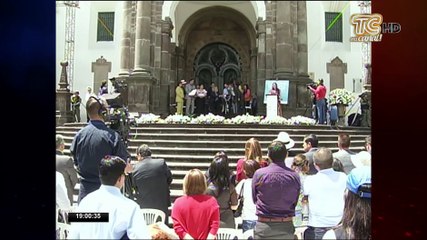 Presidente presenta plan de refinanciamiento para deudores