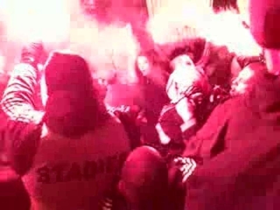 Qui saute pas n'est pas marseillais Beauvais OM fumis