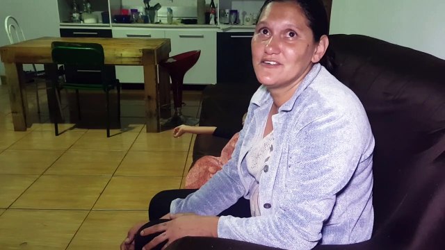 Família precisa de doações de materiais escolares para meninos de 4 e 7 anos