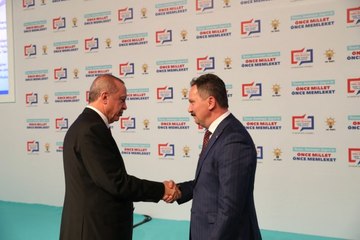 AK Partili Belediye Başkan Adayı, CHP'nin Sloganının İnternet Sitesini Satın Aldı