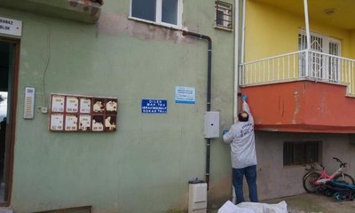 Birlikte yaşadığı kadını rehin aldı, polisi şehit etti