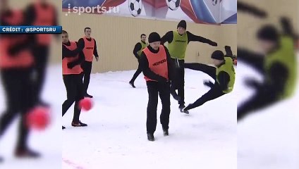 Même en prison Pavel Mamaev continue de marquer des buts