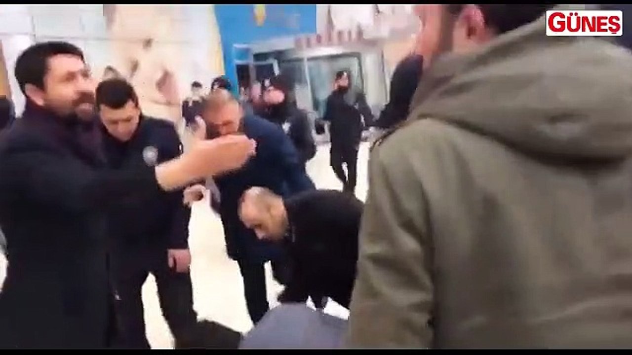 Polisi ısıran HDP'li vekilin düşme anı kamerada! Diyarbakır Valiliği video görüntüleriyle ilgili iddiaları yalanladı