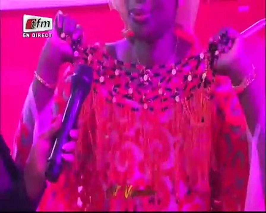 Saint-Valentin TFM : Elle explose le plateau avec des nuisettes "Rigou Rigou", "tass sa pi..."