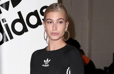 Hailey Bieber confessa ficar surpresa de ter se casado tão jovem