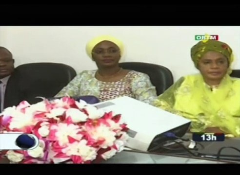 ORTM - Signature de convention entre la Chambre des Mines du Mali et le CIRA