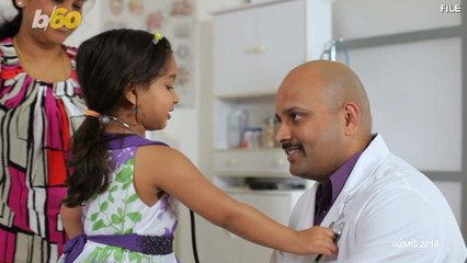 #BirdboxMedicalChallenge? Study Shows Doctors Might Be Able To Save More Lives Blindfolded