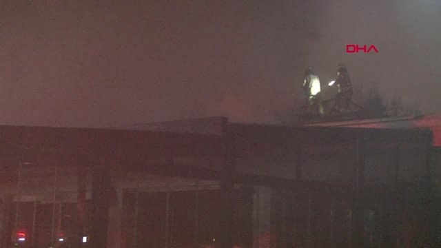 İstanbul- Marmara Üniversitesi Göztepe Kampüsünde Kafe Yangını